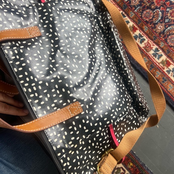 NWT Fossil Coated Canvas Black White Weekender Bag - Picture 6 of 6